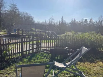 🌞Grand bleu à l’écluse de la Tindiere !🌞

A l’intérieur ou en extérieur, tartiflette 🍽, vin chaud☕️, gaufre 🧇, chocolat chaud 🍫 … vous réchauffent...